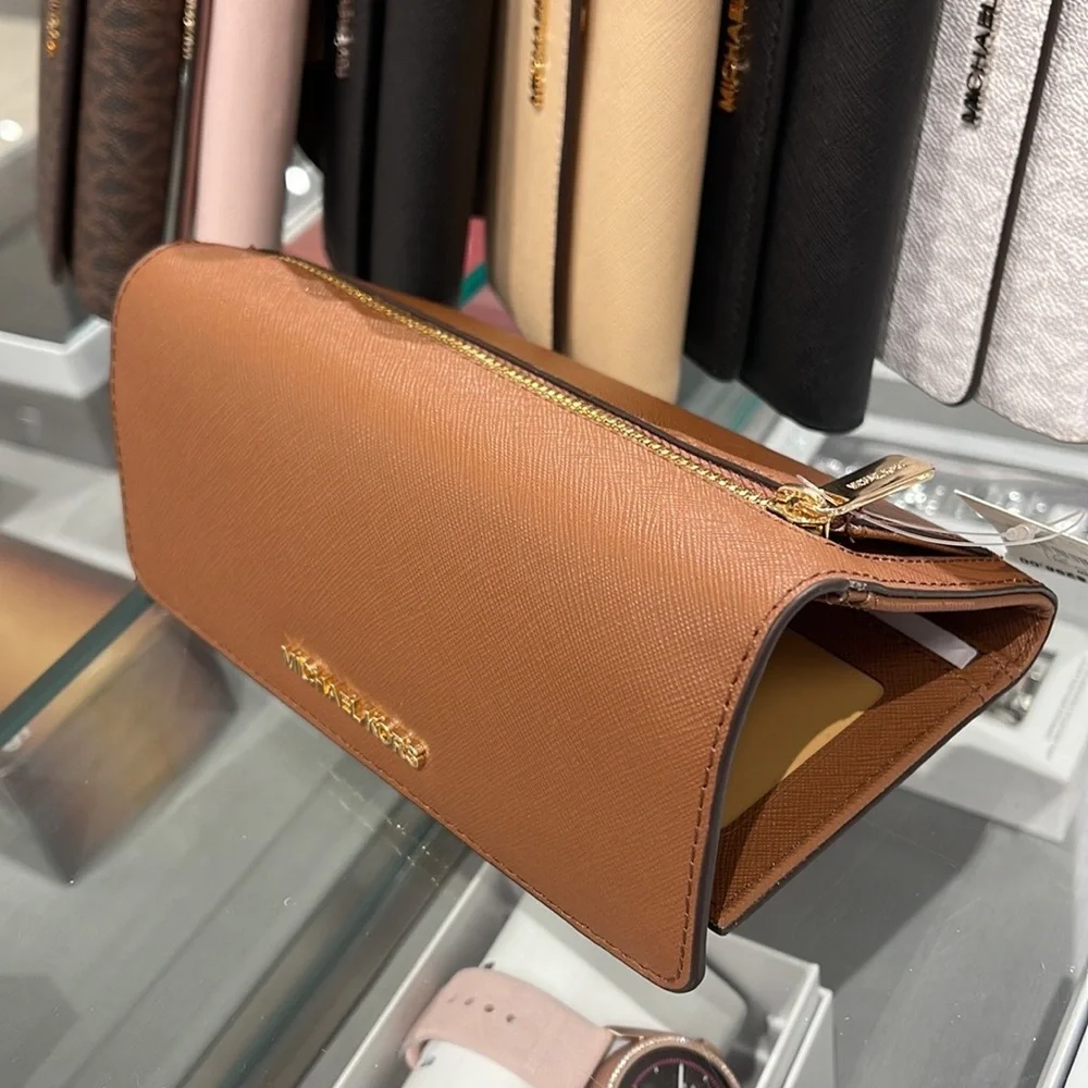 MICHAEL KORS JET SET TRAVEL LARGE TRIFOLD WALLET LUGGAGE COLOR